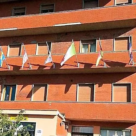 Hotel Vico Alto 3*